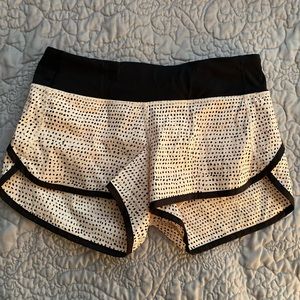 Lululemon Speed Up Shorts